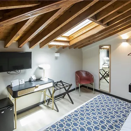 Hotel Soho Boutique 3*
